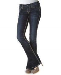 Outlined in bold topstitching and designed in an inky blue wash, these bootcut jeans from Silver Jeans are all about a chic and lean look! Outlined in bold topstitching and designed in an inky blue wash, these bootcut jeans from Silver Jeans are all about a chic and lean look!