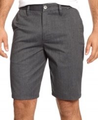 Get the tailored treatment with these slim shorts from Hurley, cut in a more modern fit. Get the tailored treatment with these slim shorts from Hurley, cut in a more modern fit.
