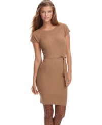 Planet Gold gets a little clingy with a curve-loving sheath! Go from desk-to-dinner in this minimalist straight-fit frock. Planet Gold gets a little clingy with a curve-loving sheath! Go from desk-to-dinner in this minimalist straight-fit frock.
