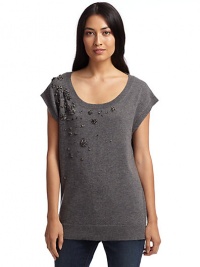 THE LOOKRibbed scoop necklineCap sleevesMetallic floral beadwork adorn one side of the bodiceTHE FITAbout 28 from shoulder to hemTHE MATERIALCashmereCARE & ORIGINDry cleanImported THE LOOKRibbed scoop necklineCap sleevesMetallic floral beadwork adorn one side of the bodiceTHE FITAbout 28 from shoulder to hemTHE MATERIALCashmereCARE & ORIGINDry cleanImported