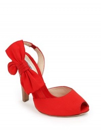 THE LOOKGrosgrain fabric upperPeep toeOversized grosgrain side bowBraided detailing at platformSlingback strap with elastic insetPadded insoleStacked heel, 4(00mm)THE MATERIALGrosgrain fabric upperLeather lining and soleORIGINMade in Italy THE LOOKGrosgrain fabric upperPeep toeOversized grosgrain side bowBraided detailing at platformSlingback strap with elastic insetPadded insoleStacked heel, 4(00mm)THE MATERIALGrosgrain fabric upperLeather lining and soleORIGINMade in Italy