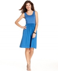 T Tahari's flirty dress works for day or night with a quick change of accessories! Try it with a blazer or a cropped cardigan for a layered look, too. T Tahari's flirty dress works for day or night with a quick change of accessories! Try it with a blazer or a cropped cardigan for a layered look, too.