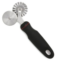 Norpro 112 Grip-EZ Pastry and Ravioli Wheel Norpro 112 Grip-EZ Pastry and Ravioli Wheel