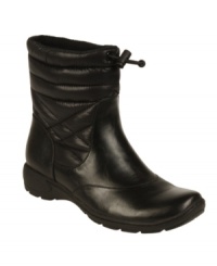 Stay warm and keep your cool with the Rohan Boots from Naturalizer and their quilted upper, bungee closure and traction soles. Stay warm and keep your cool with the Rohan Boots from Naturalizer and their quilted upper, bungee closure and traction soles.