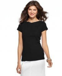This boat-neck tee, rendered in lightweight cotton, is a summery staple from Jones New York Signature. In a variety of versatile colors, it goes with anything in your closet! This boat-neck tee, rendered in lightweight cotton, is a summery staple from Jones New York Signature. In a variety of versatile colors, it goes with anything in your closet!