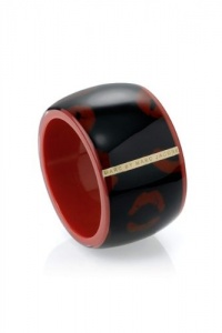 Marc by Marc Jacobs Motif Sealed With A Kiss Wide Bangle Red Multi