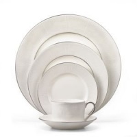 Vera Wang Ivory Trellis 5 Piece Place Setting Dinnerware Vera Wang Ivory Trellis 5 Piece Place Setting Dinnerware