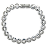 Dainty Circle Link Bracelet in Stainless Steel Dainty Circle Link Bracelet in Stainless Steel
