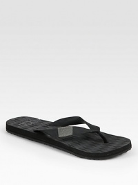 Effortless summer style that's easy to slip on, with a logo-inspired rubber rubber strap and insole.Rubber upperPadded insoleRubber soleImported Effortless summer style that's easy to slip on, with a logo-inspired rubber rubber strap and insole.Rubber upperPadded insoleRubber soleImported