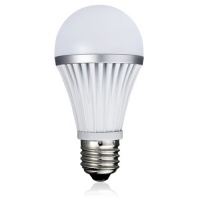 Lighting EVER 7W A19 LED Bulb, High Performance Samsung LED, Daylight White, 60W Incandescent Bulb Replacement Lighting EVER 7W A19 LED Bulb, High Performance Samsung LED, Daylight White, 60W Incandescent Bulb Replacement