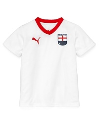 Is he a team player? The England tee from PUMA brings classic sporty style with choice accents, like the banded v neckline and country crest patch at the chest. Is he a team player? The England tee from PUMA brings classic sporty style with choice accents, like the banded v neckline and country crest patch at the chest.