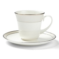 Embellished with a matte silvery border trimmed in sparkling platinum, the Solstice saucer will complement your dining experience throughout a lifetime of shifting trends and evolving fashions. Embellished with a matte silvery border trimmed in sparkling platinum, the Solstice saucer will complement your dining experience throughout a lifetime of shifting trends and evolving fashions.