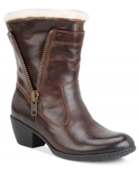 The layered style you've been looking for. Born's Danila shearling boots feature Opanka hand-crafted construction and a Leawood-wrapped heel. The layered style you've been looking for. Born's Danila shearling boots feature Opanka hand-crafted construction and a Leawood-wrapped heel.