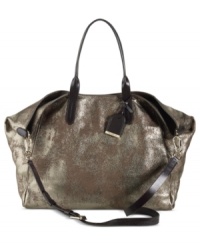 Tap in the season's metallic trend with this chic shopper from Cole Haan. With soft pebbled leather, signature hardware and spacious silhouette, it's sure to be every diva's new darling.