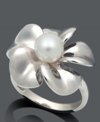 Embrace sweet spring style with a fashionable flower. Ring features a smooth sterling silver setting with a cultured freshwater pearl (7-8 mm) at center. Size 7.