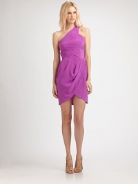 Featherweight silk, tucked and gathered in a shapely one-shoulder style.Single shoulder strapTwisted seamsPleatsTulip skirtSide zipperAbout 21 from natural waistSilkDry cleanImportedModel shown is 5'9 (175cm) wearing US size Small. Featherweight silk, tucked and gathered in a shapely one-shoulder style.Single shoulder strapTwisted seamsPleatsTulip skirtSide zipperAbout 21 from natural waistSilkDry cleanImportedModel shown is 5'9 (175cm) wearing US size Small.