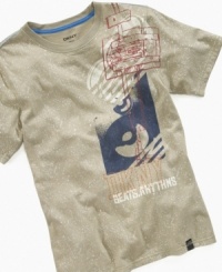 His bold style will explode with this DKNY Subatomic slider tee. His bold style will explode with this DKNY Subatomic slider tee.