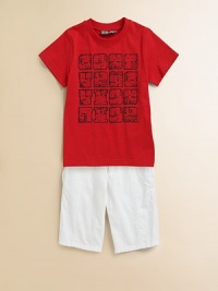 Crafted in plush cotton, this soft and stylish tee with floor plan graphics is a striking attention-grabber.CrewneckShort sleevesCottonMachine washImported Crafted in plush cotton, this soft and stylish tee with floor plan graphics is a striking attention-grabber.CrewneckShort sleevesCottonMachine washImported