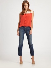 Faded denim in hip-slung silhouete cropped just above the ankle.THE FITFitted through hips and thighsRise, about 8Inseam, about 27THE DETAILSZip flyFive-pocket style92% cotton/7% polyester/1% spandexMachine washMade in USAModel shown is 5'8½ (174cm) wearing US size 4. Faded denim in hip-slung silhouete cropped just above the ankle.THE FITFitted through hips and thighsRise, about 8Inseam, about 27THE DETAILSZip flyFive-pocket style92% cotton/7% polyester/1% spandexMachine washMade in USAModel shown is 5'8½ (174cm) wearing US size 4.