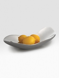 A modern, elegant display that echoes a citrus peel in polished metal alloy. Fill it with complementary lemons and oranges, or use it as a convenient catch-all for keys and wallets. Metal 15W X 3¼H X 9L Imported A modern, elegant display that echoes a citrus peel in polished metal alloy. Fill it with complementary lemons and oranges, or use it as a convenient catch-all for keys and wallets. Metal 15W X 3¼H X 9L Imported