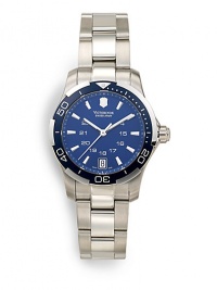 THE LOOKRound stainless steel case, 32.5mm (1.28)Precision Swiss quartz movementUnidirectional rotating bezelScrew-in case backScratch-resistant sapphire crystalBlue dialLuminous silver bar hour markers and handsDate window at 6:00Brushed and polished stainless steel link braceletPush-button foldover claspWater resistant to 10 ATMTHE MATERIALStainless steelORIGINMade in Switzerland THE LOOKRound stainless steel case, 32.5mm (1.28)Precision Swiss quartz movementUnidirectional rotating bezelScrew-in case backScratch-resistant sapphire crystalBlue dialLuminous silver bar hour markers and handsDate window at 6:00Brushed and polished stainless steel link braceletPush-button foldover claspWater resistant to 10 ATMTHE MATERIALStainless steelORIGINMade in Switzerland