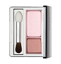 Tone-on-tone pairings of the most in-demand shadowswith more of the more-used highlight shade. Sleek, transparent-bottom case makes it easy to select shades. Ophthalmologist tested for even the most sensitive eyes. Tone-on-tone pairings of the most in-demand shadowswith more of the more-used highlight shade. Sleek, transparent-bottom case makes it easy to select shades. Ophthalmologist tested for even the most sensitive eyes.