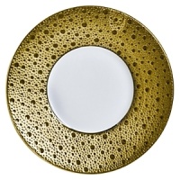 This collection was inspired by marine landscapes: the decorative pattern on the wide brimmed plates resembles the effervescent spray of ocean waves that crash and wash onto shore. The subtle effects on porcelain combined with skillful enameling techniques infuse Ecume with a contemporary yet poetic quality. The collection creates a highly elegant yet modern table setting. This collection was inspired by marine landscapes: the decorative pattern on the wide brimmed plates resembles the effervescent spray of ocean waves that crash and wash onto shore. The subtle effects on porcelain combined with skillful enameling techniques infuse Ecume with a contemporary yet poetic quality. The collection creates a highly elegant yet modern table setting.