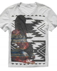 Infuse your casual wardrobe with some southwestern style wearing this t-shirt from Bar III. Infuse your casual wardrobe with some southwestern style wearing this t-shirt from Bar III.