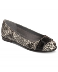 Pretty detail across the toes makes Aerosoles' Beclaration flats a workday must-have. Pretty detail across the toes makes Aerosoles' Beclaration flats a workday must-have.