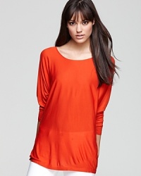 Upgrade your staples collection with a smart Vince tee. Draping and dolman sleeves equate to modern-cool in this updated classic. Upgrade your staples collection with a smart Vince tee. Draping and dolman sleeves equate to modern-cool in this updated classic.