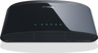 D-Link 5-Port 10/100 Unmanaged Desktop Switch (DES-1005E) D-Link 5-Port 10/100 Unmanaged Desktop Switch (DES-1005E)