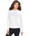 Your search for the perfect long-sleeve crew-neck tee ends with Jones New York Signature's  petite version! Stock up on these great essentials for all your outfit needs.