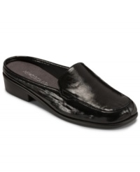 Go all in on the Duble Down flats by Aerosoles. Croc embossing spices up the casual slide silhouette, making them an everyday essential for work and play. Go all in on the Duble Down flats by Aerosoles. Croc embossing spices up the casual slide silhouette, making them an everyday essential for work and play.