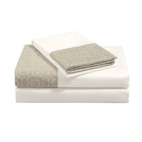 N Natori Fretwork Sheet Set, King, White N Natori Fretwork Sheet Set, King, White