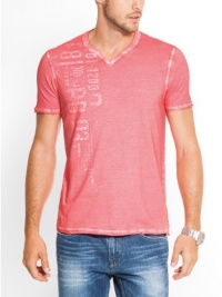 GUESS Gunnarson E81 Stamped V-Neck Tee GUESS Gunnarson E81 Stamped V-Neck Tee