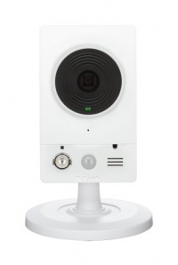 D-Link Systems, Inc. DCS-2132L Cloud Camera 2200 - HD Day/Night Wireless Network Cloud Camera (Black/White)