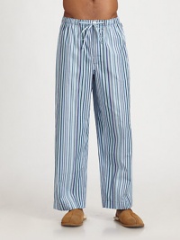 Lightweight loungewear with style to spare in loose-fitting cotton.Elastic waistbandInseam, about 30CottonMachine washImported Lightweight loungewear with style to spare in loose-fitting cotton.Elastic waistbandInseam, about 30CottonMachine washImported