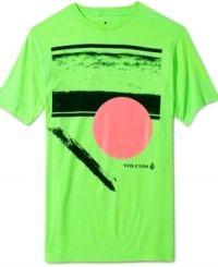 This vibrant Volcom tee keeps you comfy and gets you noticed. This vibrant Volcom tee keeps you comfy and gets you noticed.