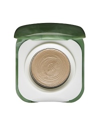 No smear, no fade, no creasing. Stays on until washed off. Also works as holding base for other eye makeup. No smear, no fade, no creasing. Stays on until washed off. Also works as holding base for other eye makeup.