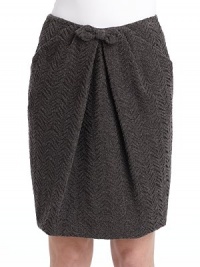 THE LOOKWide, reinforced waistbandFront pleats and center bow detailSide slit pocketsFully linedTHE FITAbout 20 longTHE MATERIAL55% silk/38% wool/7% nylonCARE & ORIGINDry cleanMade in Italy THE LOOKWide, reinforced waistbandFront pleats and center bow detailSide slit pocketsFully linedTHE FITAbout 20 longTHE MATERIAL55% silk/38% wool/7% nylonCARE & ORIGINDry cleanMade in Italy