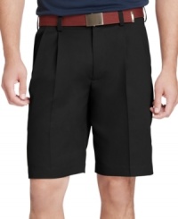 Double pleat shorts by Izod is made from cotton for all day breathability and comfort. Double pleat shorts by Izod is made from cotton for all day breathability and comfort.