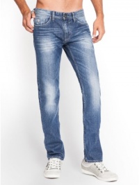GUESS Robertson Jeans in Bureau Wash, 32 Insea GUESS Robertson Jeans in Bureau Wash, 32 Insea