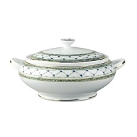 The delicate detail on this Allee Royale Dinnerware makes a classic yet eye-catching addition to your tabletop. The delicate detail on this Allee Royale Dinnerware makes a classic yet eye-catching addition to your tabletop.
