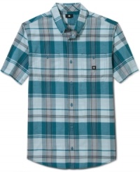 Pop some plaid into your wardrobe with this short-sleeved shirt from DC Shoes for some timelessly cool summer style. Pop some plaid into your wardrobe with this short-sleeved shirt from DC Shoes for some timelessly cool summer style.