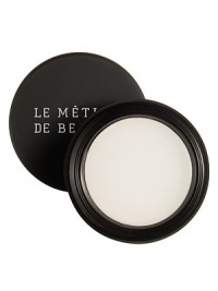 A luxurious crème glaze enriched with Vitamin E, Magic Lustre Crème clear formula transforms any powder pigment into sheer stains and glosses for the cheeks, lips or eyes. Paraben FreeTalc FreeHypoallergenic A luxurious crème glaze enriched with Vitamin E, Magic Lustre Crème clear formula transforms any powder pigment into sheer stains and glosses for the cheeks, lips or eyes. Paraben FreeTalc FreeHypoallergenic