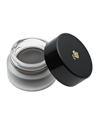 Eyelining becomes calligraphy. This superb new gel formula has the rich, creamy texture that ensures a luxuriously smooth application. With deep, luminous pigments offering the most intense color imaginable, this liner creates pure drama. Eyelining becomes calligraphy. This superb new gel formula has the rich, creamy texture that ensures a luxuriously smooth application. With deep, luminous pigments offering the most intense color imaginable, this liner creates pure drama.