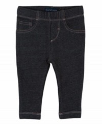 A smart choice for your little diva. These tapered Levi's leggings offer a cool complement to all of their super-chic tops. A smart choice for your little diva. These tapered Levi's leggings offer a cool complement to all of their super-chic tops.