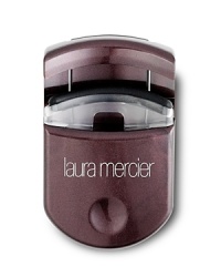 Laura Mercier Eyelash Curler creates incredible lift and curl to the lashes with its perfect size and shape. Laura Mercier Eyelash Curler creates incredible lift and curl to the lashes with its perfect size and shape.