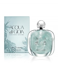 Acqua di Gioia Satin Silver is a hymn to nature in all its forms. It is a clean, incredibly fresh, aquatic scent that is ultra-approachable, yet memorable.• HEAD: Begin with a mojito inspired sensual blend of crushed mint leaves, warmed by brown sugar and mixed with the zest of Italian Limone.• HEART: Feminine floral notes emerge with joyous hints of acquatic Jasmine, dew of Peony and subtle traces of pink pepper.• BASE: Its signature Mediterranean trail is rooted by the hearts of cedarwood and Labdanum. Acqua di Gioia Satin Silver is a hymn to nature in all its forms. It is a clean, incredibly fresh, aquatic scent that is ultra-approachable, yet memorable.• HEAD: Begin with a mojito inspired sensual blend of crushed mint leaves, warmed by brown sugar and mixed with the zest of Italian Limone.• HEART: Feminine floral notes emerge with joyous hints of acquatic Jasmine, dew of Peony and subtle traces of pink pepper.• BASE: Its signature Mediterranean trail is rooted by the hearts of cedarwood and Labdanum.