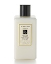 Inspired by breakfast in Tuscany -- the moment of breaking open juicy figs, fresh from the tree -- Wild Fig & Cassis is a delicious fragrance. The scent of sun-warmed figs and delicate cassis is entwined with notes of hyacinth and cedarwood, enveloping the wearer in the warmth of the Mediterranean. Wild Fig & Cassis Body Lotion keeps skin silky smooth and is a deliciously fragrant way to feel pampered every day.